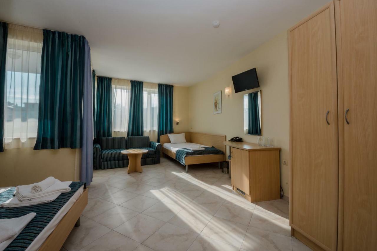 Семеен Хотел Бриз Sozopol Eksteriør bilde